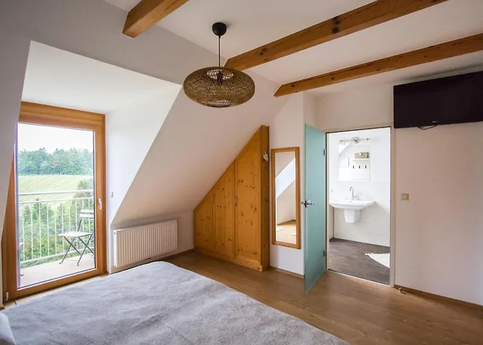 Gaestehaus Dworschak ليوتسشاخ